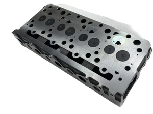Kubota V2403  4 Cyl  Diesel 8v Cylinder Head